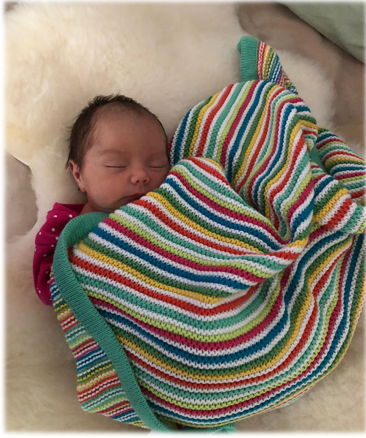 bio-Lammfell-baby-Lammfell, Geschenk zur Geburt, original-lederdesign, pflanzliche gerbung tara gerbung,  vegetabile gerbung, leder, rheuma, elztal freiburg waldkirch 